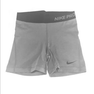 Nike Pro Shorts 5”